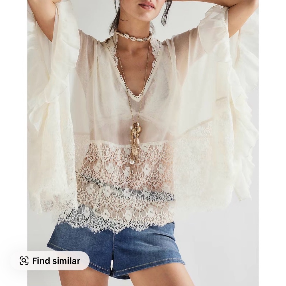 Women’s Oversized Poncho Top with Batwing Sleeve - S